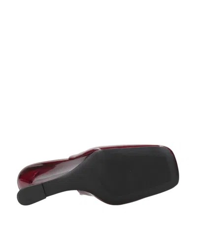 Jeffrey Campbell 杰弗里·坎贝尔 () 与高跟鞋 In Multi