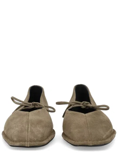 Alohas Dancer "sway" In Brown