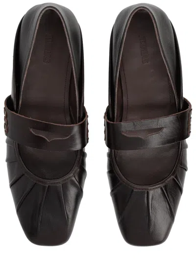 Alohas In Brown