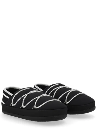 Moon Boot Slipper "icon" In Black