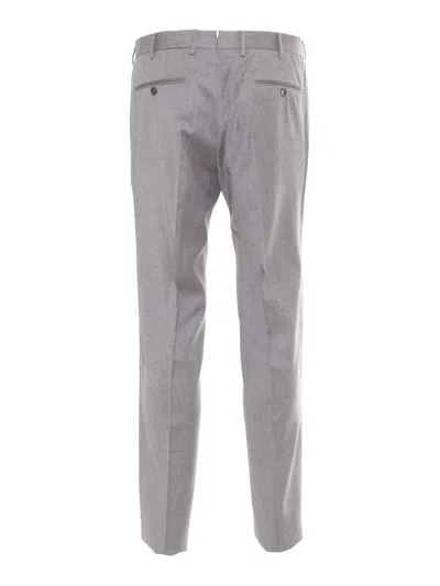 Pt01 纤薄、正面平坦、斜口袋 In Gray