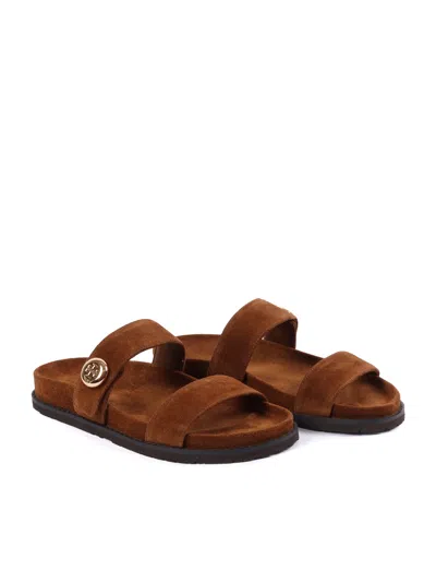 Tory Burch Romy Brown Sandals With Logo Plaque On The Front In Suede Woman In Brown