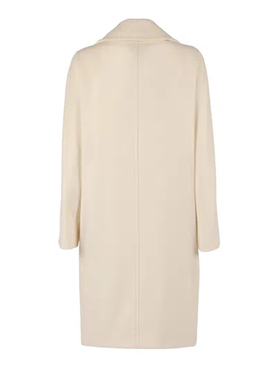 Max Mara Studio Cappotto 议程 In Neutral