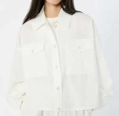 Weekend 周末 维基奥里加诺 In White