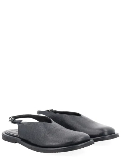 Studio Nicholson 凉鞋“露跟鞋” In Black