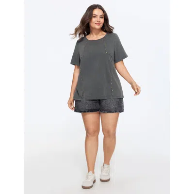 Bloomchic Beadwork Split Hem Plain T-shirt In Dimgray