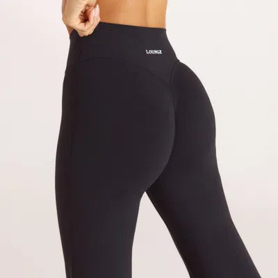 Lounge Black In Black