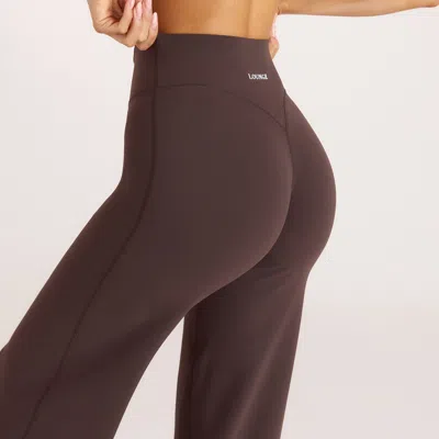 Lounge Dark Chocolate In Brown