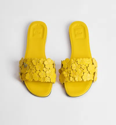 Dior Bloom Slide In Yellow