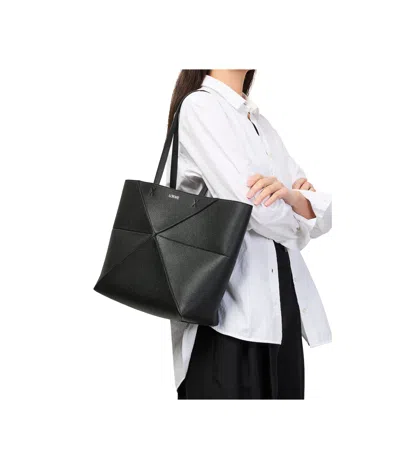 Loewe Medium-sized Horizontally Folding Handbag In Burgundy