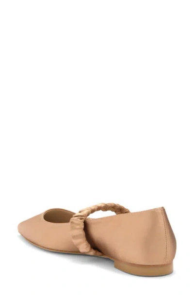 Stuart Weitzman Maxine Ballet Flat In Gldn Beige