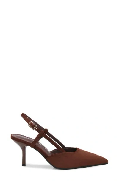 Berness Slingback Pump In Brown