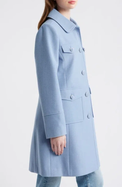 Cece Textured Flap Pocket Coat In Blue