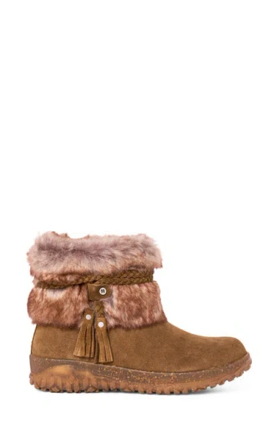 Minnetonka Everett Bootie In Multi