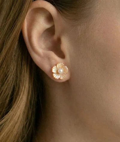 The Pearl Source White Freshwater Button In White And Coral