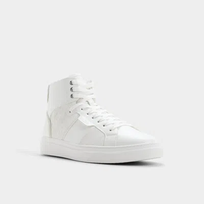 Aldo Jenner In White In White
