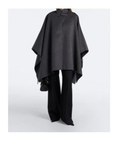 Rohe Pankou Wool And Cashmere-blend Cape In Gray