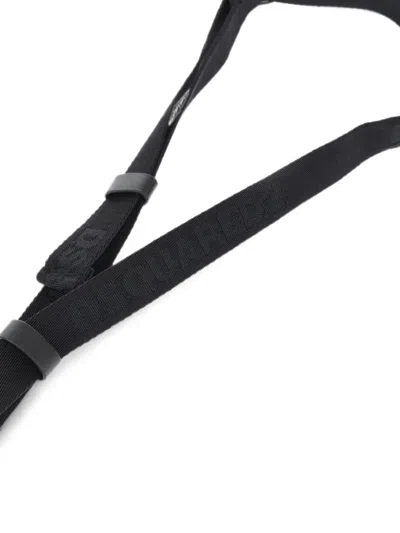 Dsquared2 Maple-leaf Adjustable-strap Phone Holder In Black