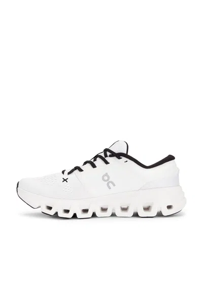 On White Cloud X 5 Sneakers In Multi