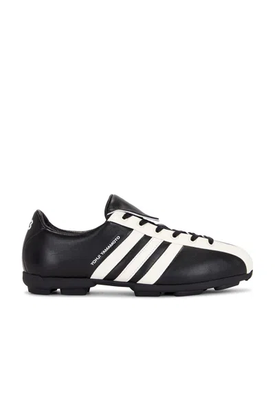 Y-3 Logo-print Panelled Sneakers In Multi