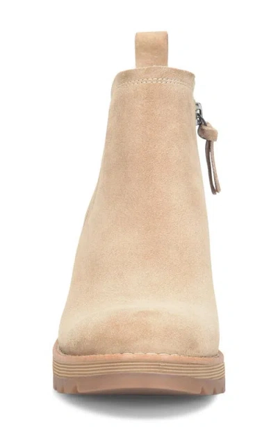 Söfft Emma Wedge Boot In Barley Suede