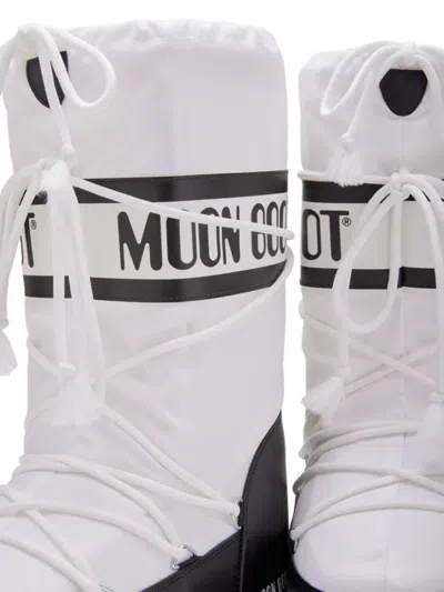 Moon Boot Icon Panelled Waterproof Lace-up Boots In White