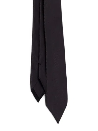 Prada Silk Tie In Black