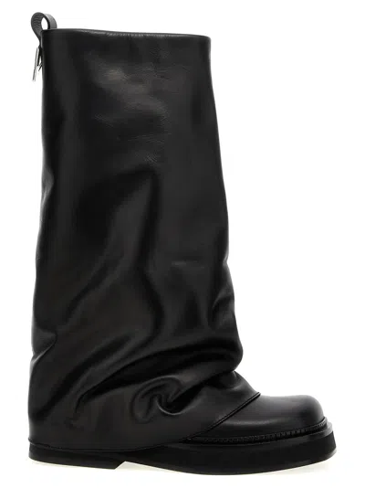 Attico Robin Boots With Square Toe And Logo Plate On The Back In Black Leather For Women In Multi