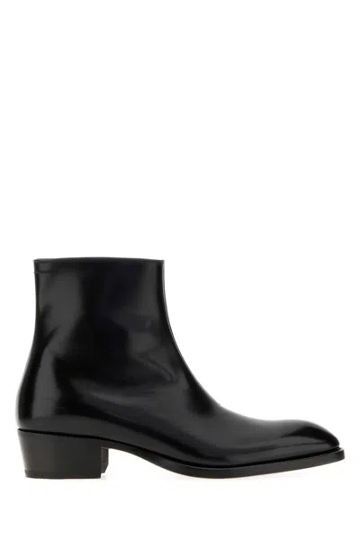Tom Ford Vincent Burnished Leather Ankle Boots In Black