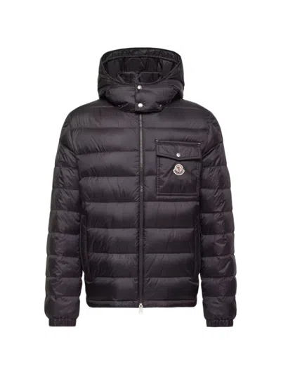 Moncler Verith Quilted Down Jacket In Red