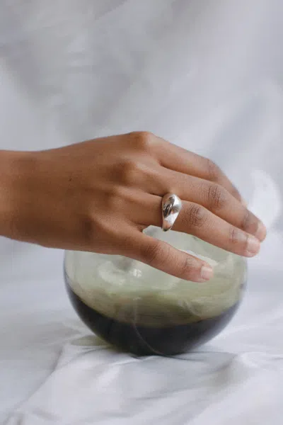 Faris Peak Ring In Silver