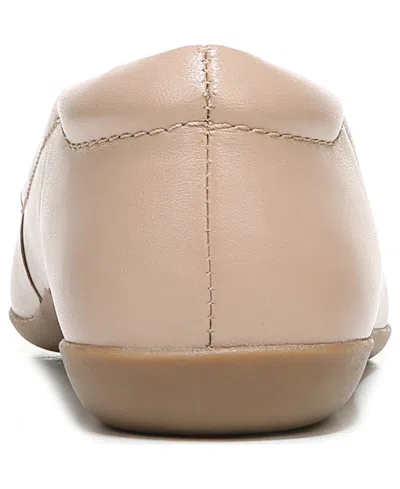 Naturalizer Vivienne Womens Slip On Flats In Neutral