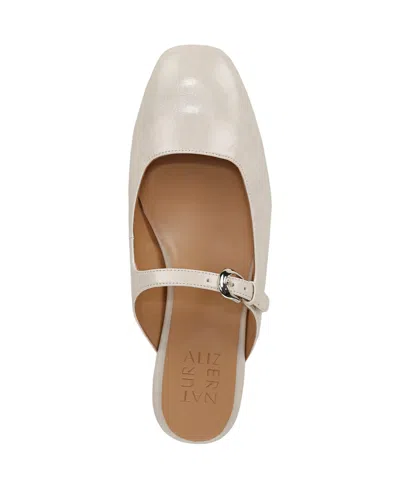 Naturalizer Apple Mule In White