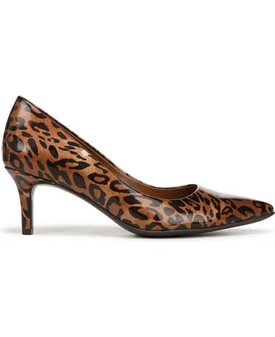 Naturalizer Everly Pump In Animal Print