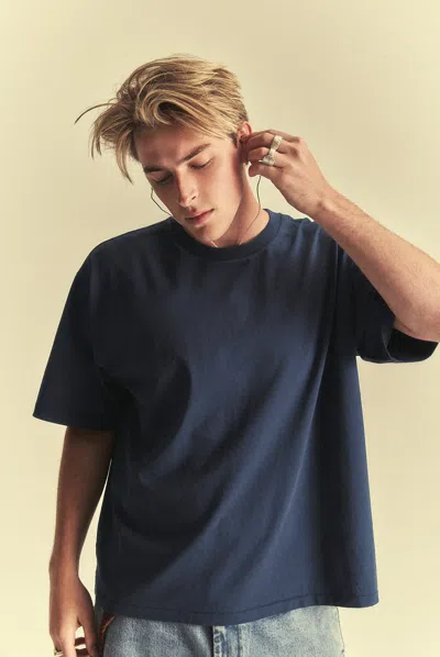 Elwood Oversized Core Tee In Blue