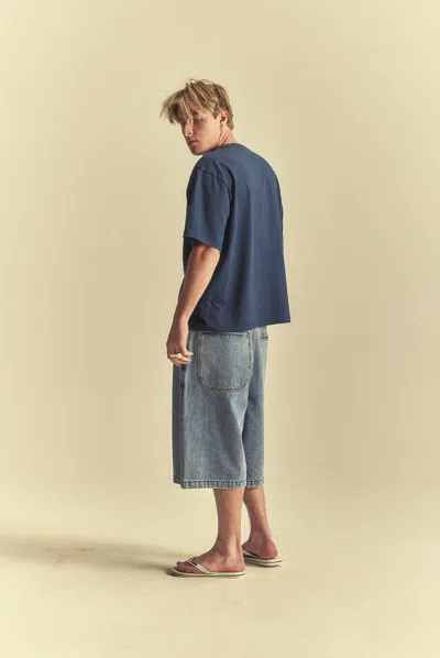 Elwood Oversized Core Tee In Blue
