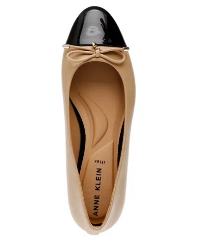 Anne Klein Luci In Brown