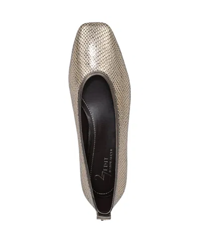 27 Edit Naturalizer Carla Flat In Multi