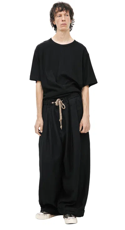 Ziggy Chen In Black