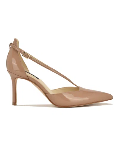 Nine West Collae Pointed Toe Pump In Neutral