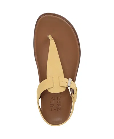 Naturalizer Fab Flat Sandal In Gold