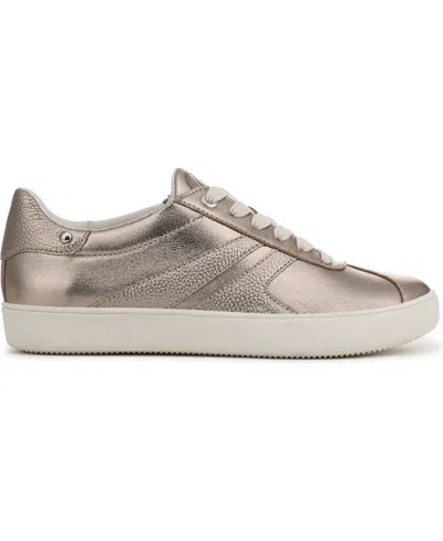 Naturalizer Medina Sneaker In White