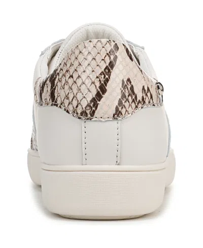 Naturalizer Medina Sneaker In White