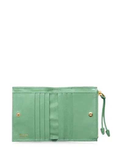 Prada Small Leather Wallet In グリーン