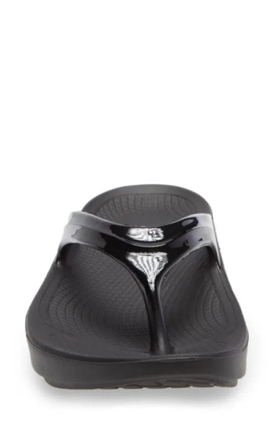 Oofos Oolala Flip Flop In Black