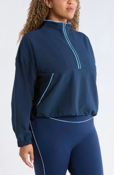 Zella Piped Half Zip Pullover In Black