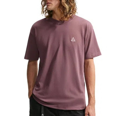 Nike Solar Chase T-shirt In Pink