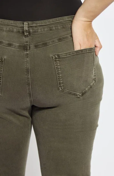 Lyssé Lysse Estelle Pull-on Ankle Flare Jeans In Green