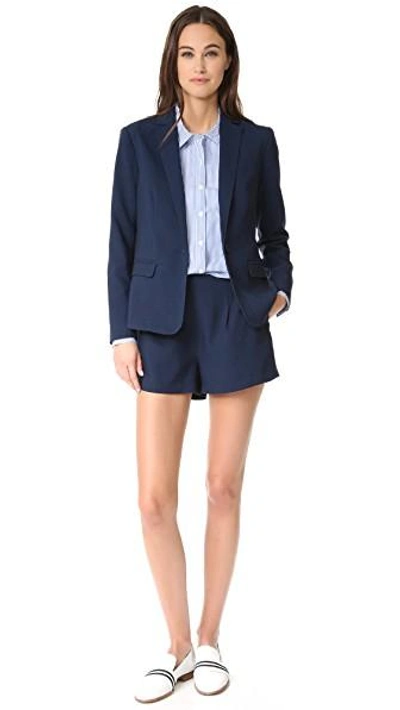Shop Cupcakes And Cashmere Evelyn Pleated Suiting Shorts In Чернильный