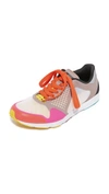 ADIDAS BY STELLA MCCARTNEY Adizero Takumi 运动鞋